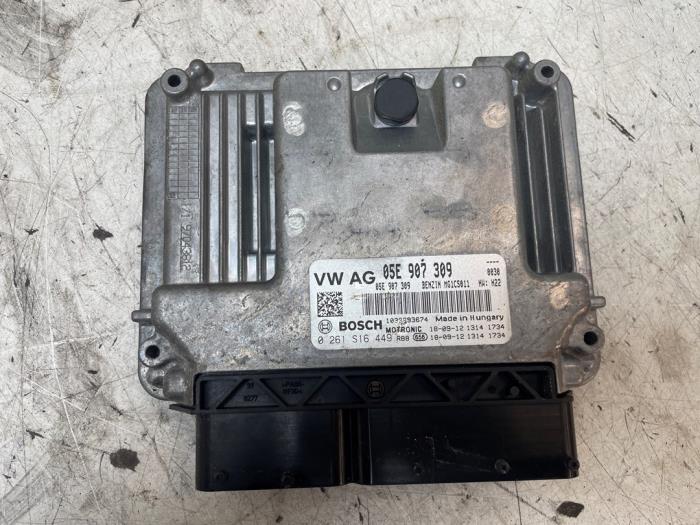 Gebruikte Computer Motormanagement Skoda Karoq 1.5 TSI 16V Prijs € 200,00 Margeregeling aangeboden door Autodemontage van de Laar