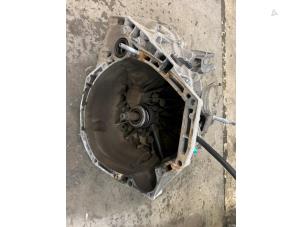 Gebruikte Versnellingsbak Mercedes Citan (415.6) 1.5 111 CDI Prijs € 500,00 Margeregeling aangeboden door Autodemontage van de Laar