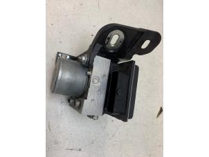 Gebruikte ABS Pomp Opel Corsa D 1.2 16V Prijs € 375,00 Margeregeling aangeboden door Autodemontage van de Laar