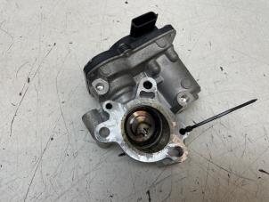 Gebruikte EGR Klep Dacia Dokker Express (8S) 1.5 Blue dCi 95 Prijs € 75,00 Margeregeling aangeboden door Autodemontage van de Laar