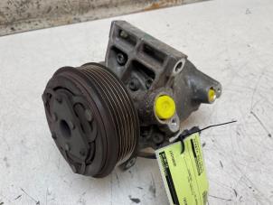 Gebruikte Pomp Airco Dacia Dokker Express (8S) 1.5 Blue dCi 95 Prijs € 250,00 Margeregeling aangeboden door Autodemontage van de Laar