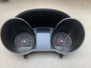 Gebruikte Kilometerteller KM Mercedes C (W205) C-180 1.6 16V Prijs op aanvraag aangeboden door Autodemontage van de Laar