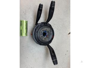 Gebruikte Combischakelaar Stuurkolom Mercedes C (W205) C-180 1.6 16V Prijs op aanvraag aangeboden door Autodemontage van de Laar