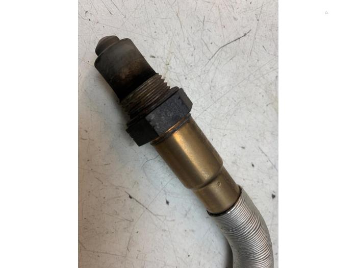 Lambda Sonde van een Mercedes-Benz C (W205) C-180 1.6 16V 2017