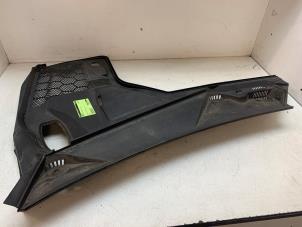 Gebruikte Paravent Mercedes C (W205) C-180 1.6 16V Prijs op aanvraag aangeboden door Autodemontage van de Laar