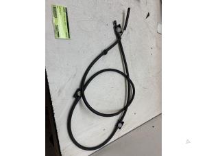 Gebruikte Diversen Mercedes C (W205) C-180 1.6 16V Prijs op aanvraag aangeboden door Autodemontage van de Laar