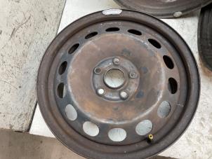 Gebruikte Velg Volkswagen Passat Variant (365) 1.4 TSI 16V Prijs € 25,00 Margeregeling aangeboden door Autodemontage van de Laar