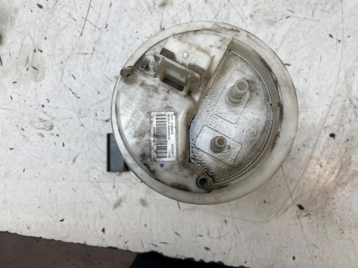 Gebruikte Tank element Pomp Fiat Fiorino (225) 1.3 D 16V Multijet Prijs € 75,00 Margeregeling aangeboden door Autodemontage van de Laar