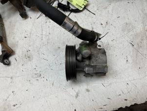 Gebruikte Servopomp Fiat Fiorino (225) 1.3 D 16V Multijet Prijs € 45,00 Margeregeling aangeboden door Autodemontage van de Laar