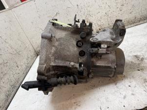 Gebruikte Versnellingsbak Opel Combo Cargo 1.6 CDTI 100 Prijs € 650,00 Margeregeling aangeboden door Autodemontage van de Laar