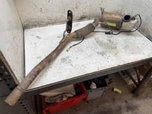 Gebruikte Roetfilter Volkswagen Caddy III (2KA,2KH,2CA,2CH) 1.6 TDI 16V Prijs € 200,00 Margeregeling aangeboden door Autodemontage van de Laar