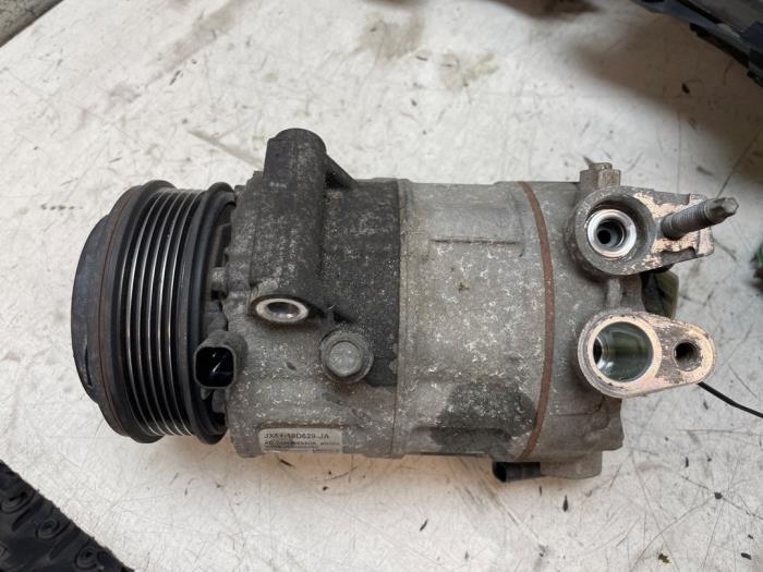 Gebruikte Pomp Airco Ford Transit Connect (PJ2) 1.5 EcoBlue Prijs € 150,00 Margeregeling aangeboden door Autodemontage van de Laar