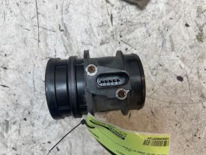 Gebruikte Luchtmassameter Mercedes Sprinter 5t (907.6) 515 CDI 2.0 D RWD Prijs € 50,00 Margeregeling aangeboden door Autodemontage van de Laar