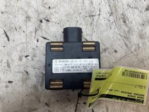 Gebruikte Radar sensor Mercedes Sprinter 5t (907.6) 515 CDI 2.0 D RWD Prijs € 150,00 Margeregeling aangeboden door Autodemontage van de Laar