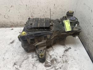 Gebruikte Tank adblue Opel Combo Cargo 1.6 CDTI 100 Prijs € 275,00 Margeregeling aangeboden door Autodemontage van de Laar