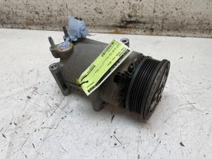 Gebruikte Aircopomp Ford Focus 3 Wagon 1.6 Ti-VCT 16V 125 Prijs € 125,00 Margeregeling aangeboden door Autodemontage van de Laar
