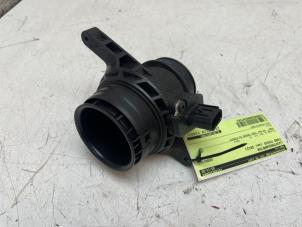 Gebruikte Luchtmassameter Ford Focus 3 Wagon 1.6 Ti-VCT 16V 125 Prijs € 50,00 Margeregeling aangeboden door Autodemontage van de Laar