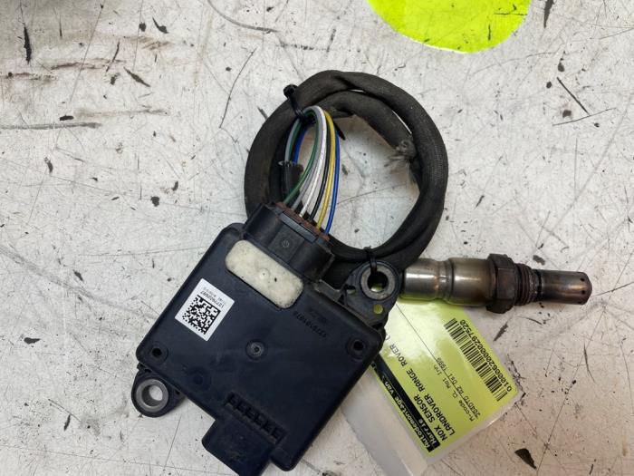 Gebruikte Nox sensor Landrover Range Rover Velar (LY) 2.0 D180 AWD Prijs € 200,00 Margeregeling aangeboden door Autodemontage van de Laar