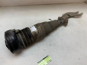 Gebruikte Mac Phersonpoot rechts-voor Audi E-tron Sportback (GEA) 50 Prijs € 250,00 Margeregeling aangeboden door Autodemontage van de Laar