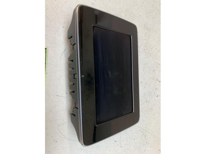 Gebruikte Display Interieur Mercedes B (W246/W242) 2.2 B-220 CDI BlueEFFICIENCY,d 16V Prijs € 125,00 Margeregeling aangeboden door Autodemontage van de Laar