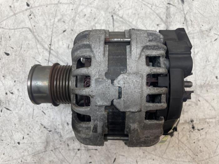 Gebruikte Dynamo Volkswagen Golf VII Variant (AUVV) 1.2 TSI 16V Prijs op aanvraag aangeboden door Autodemontage van de Laar