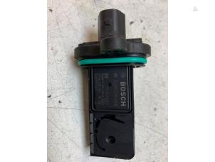 Gebruikte Luchtmassameter Opel Adam 1.4 16V Prijs op aanvraag aangeboden door Autodemontage van de Laar