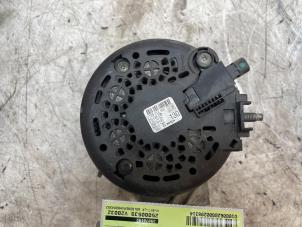 Gebruikte Dynamo Opel Astra K Sports Tourer 1.0 Turbo 12V Prijs € 35,00 Margeregeling aangeboden door Autodemontage van de Laar