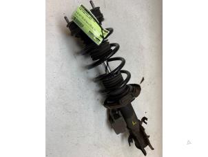 Gebruikte Voorpoot links Ford B-Max (JK8) 1.0 EcoBoost 12V 100 Prijs € 60,00 Margeregeling aangeboden door Autodemontage van de Laar