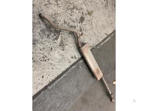 Gebruikte Uitlaat Middendemper Fiat Panda/Pandina (312) 0.9 TwinAir Turbo 85 Prijs € 135,00 Margeregeling aangeboden door Autodemontage van de Laar