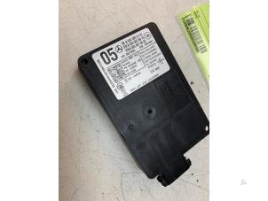 Gebruikte Radar sensor Mercedes A (W176) 1.6 A-180 16V Prijs € 100,00 Margeregeling aangeboden door Autodemontage van de Laar