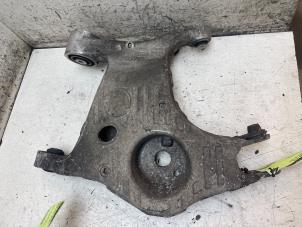 Gebruikte Draagarm links-achter Jaguar I-Pace EV400 AWD Prijs € 95,00 Margeregeling aangeboden door Autodemontage van de Laar