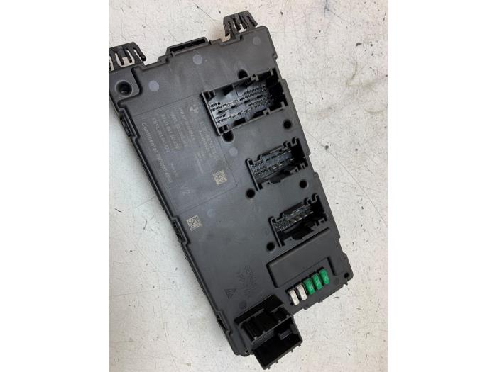 Computer Body Control van een BMW 4 serie Gran Coupe (F36) 418i 1.5 TwinPower Turbo 12V 2017