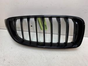 Gebruikte Grille BMW 4 serie Gran Coupe (F36) 418i 1.5 TwinPower Turbo 12V Prijs € 30,00 Margeregeling aangeboden door Autodemontage van de Laar