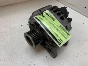 Gebruikte Dynamo Renault Twingo II (CN) 1.2 16V Prijs € 50,00 Margeregeling aangeboden door Autodemontage van de Laar