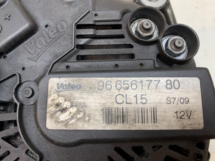 Dynamo van een Citroën Jumpy (G9) 1.6 HDI 16V 2010