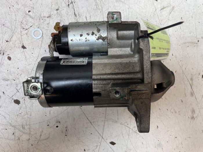 Gebruikte Startmotor Mitsubishi Space Star (A0) 1.2 12V Prijs op aanvraag aangeboden door Autodemontage van de Laar