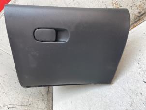 Gebruikte Dashboardkastje Citroen C3 (SX/SW) 1.2 12V e-THP PureTech 110 Prijs € 50,00 Margeregeling aangeboden door Autodemontage van de Laar