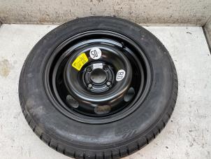 Gebruikte Reserveband Citroen C3 (SX/SW) 1.2 12V e-THP PureTech 110 Prijs op aanvraag aangeboden door Autodemontage van de Laar