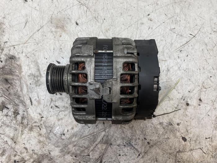 Gebruikte Dynamo Volkswagen Transporter T6 2.0 TDI Prijs op aanvraag aangeboden door Autodemontage van de Laar
