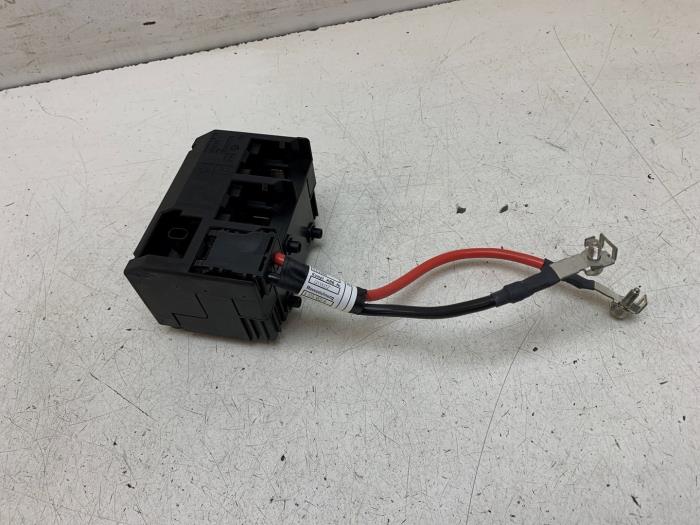 Gebruikte Module (diversen) BMW 7 serie (G11/12) 740d,Ld xDrive 24V Prijs € 150,00 Margeregeling aangeboden door Autodemontage van de Laar