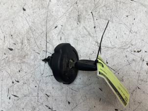 Gebruikte Tankdop Peugeot 308 (L3/L8/LB/LH/LP) 1.2 12V e-THP PureTech 130 Prijs op aanvraag aangeboden door Autodemontage van de Laar