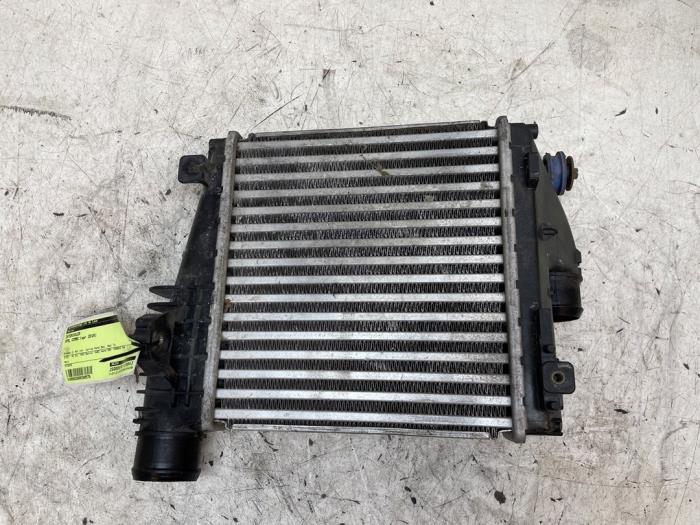 Gebruikte Intercooler Opel Combo Cargo 1.6 CDTI 100 Prijs op aanvraag aangeboden door Autodemontage van de Laar