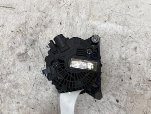 Gebruikte Dynamo Opel Combo Cargo 1.6 CDTI 100 Prijs op aanvraag aangeboden door Autodemontage van de Laar