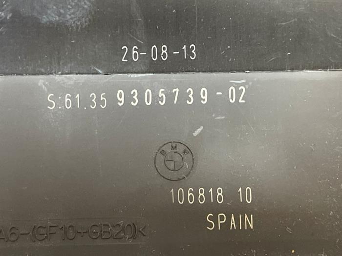 Computer Body Control van een BMW X1 (E84) xDrive 18d 2.0 16V 2013