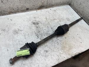 Gebruikte Steekas rechts-voor Mercedes Vito (447.6) 1.6 111 CDI 16V Prijs op aanvraag aangeboden door Autodemontage van de Laar