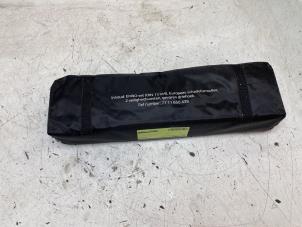 Gebruikte EHBO kit Renault Twingo III (AH) ZE R80 Prijs op aanvraag aangeboden door Autodemontage van de Laar