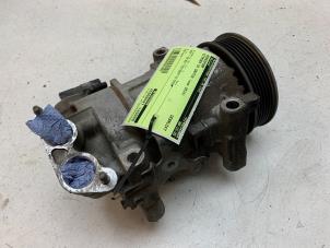 Gebruikte Aircopomp Citroen C4 Cactus (0B/0P) 1.2 PureTech 82 12V Prijs € 100,00 Margeregeling aangeboden door Autodemontage van de Laar