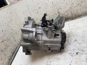 Gebruikte Versnellingsbak Volkswagen Taigo 1.0 TSI 95 12V Prijs € 900,00 Margeregeling aangeboden door Autodemontage van de Laar