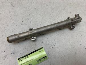 Gebruikte Injector brug Volkswagen Taigo 1.0 TSI 95 12V Prijs € 50,00 Margeregeling aangeboden door Autodemontage van de Laar