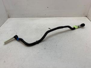 Gebruikte Waterpijp Tesla Model 3 Long Range AWD 75 kWh Prijs € 35,00 Margeregeling aangeboden door Autodemontage van de Laar